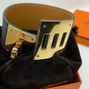 HERMÈS Black Leather & Rose Gold Hardware Bracelet